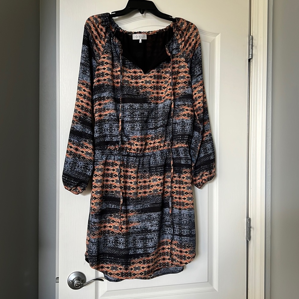 WAYF dress size L on the smaller size cute print w/sheer black lining.